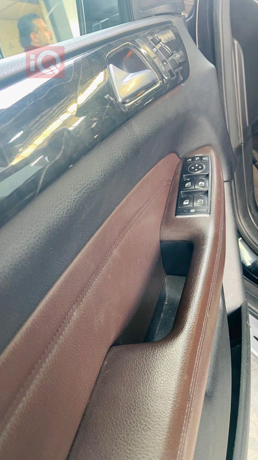 مرسيدس بنز ام ال- كلاس